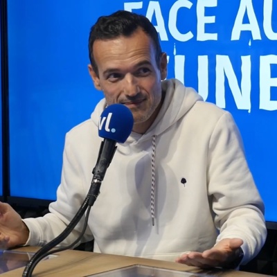 Fabien Olicard, mentaliste français, figure YouTube populaire